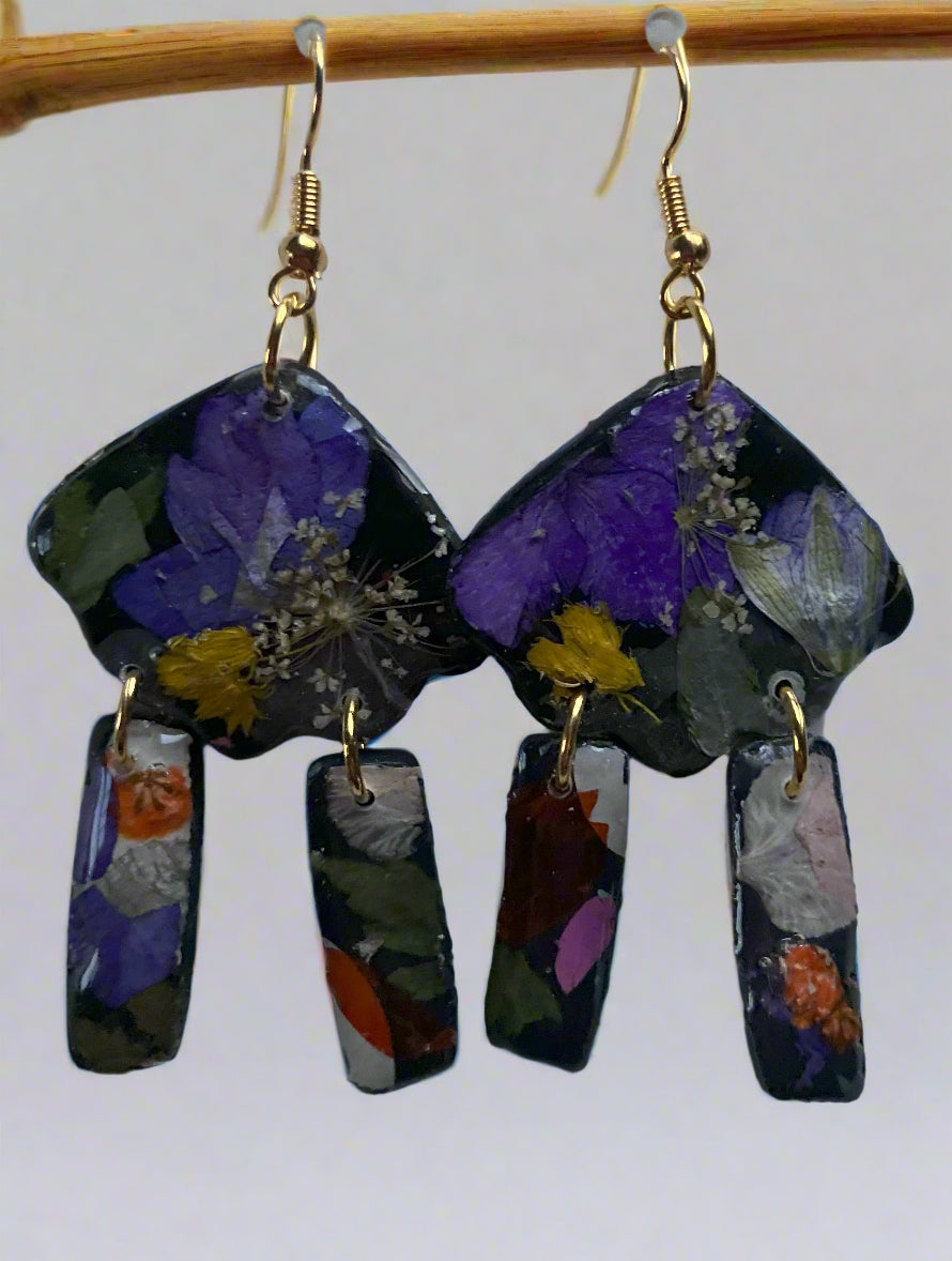 Floral Fringe Flower #045W25 Black Red Yellow Multi Color Gold Dangle