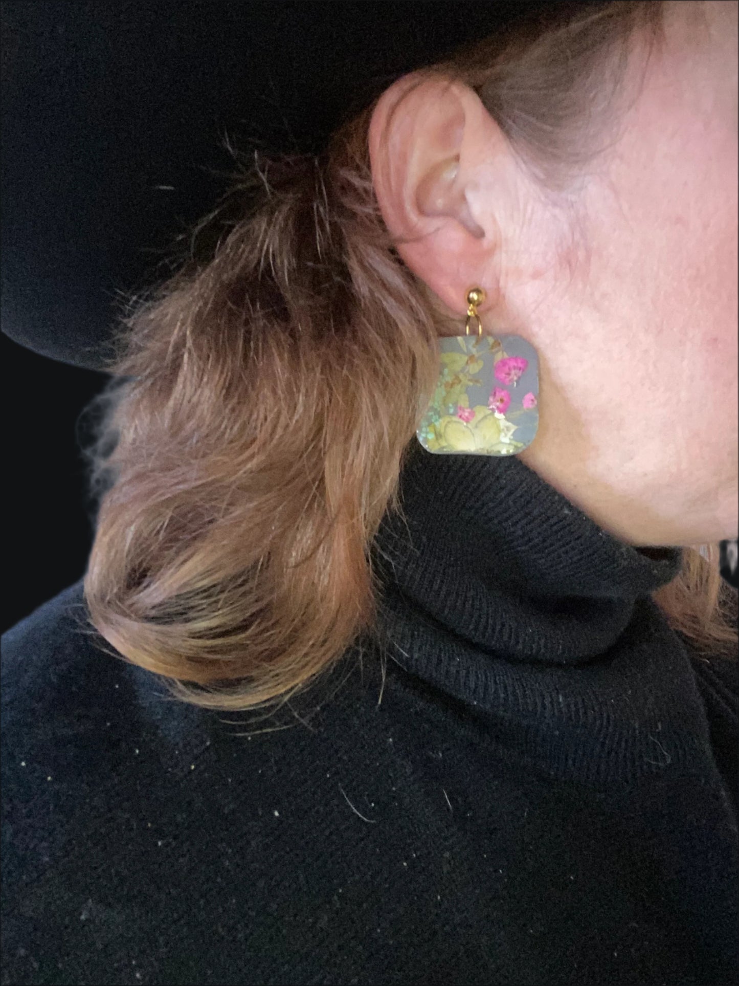 Simple Floral #044F24 Gray Multi Color Square Stud Earring