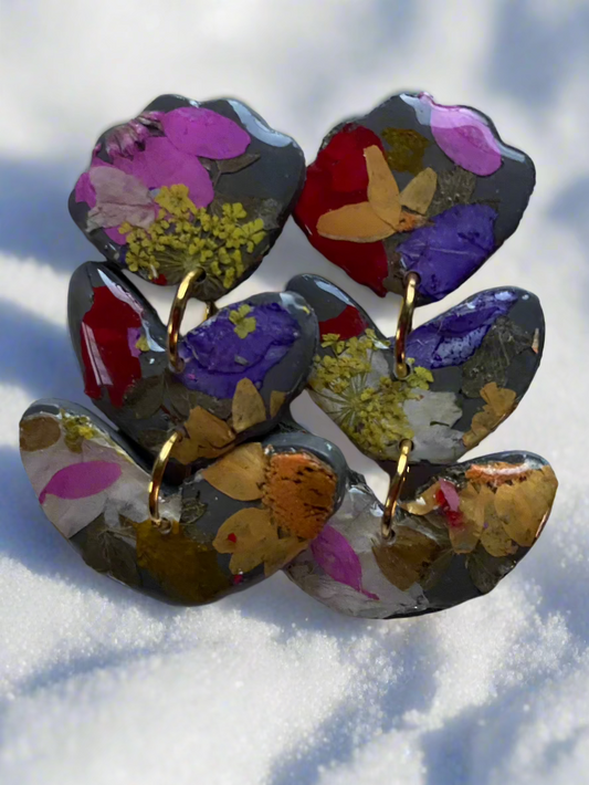 Floral Flower #003W25 Grey Multi Floral Stud Earrings